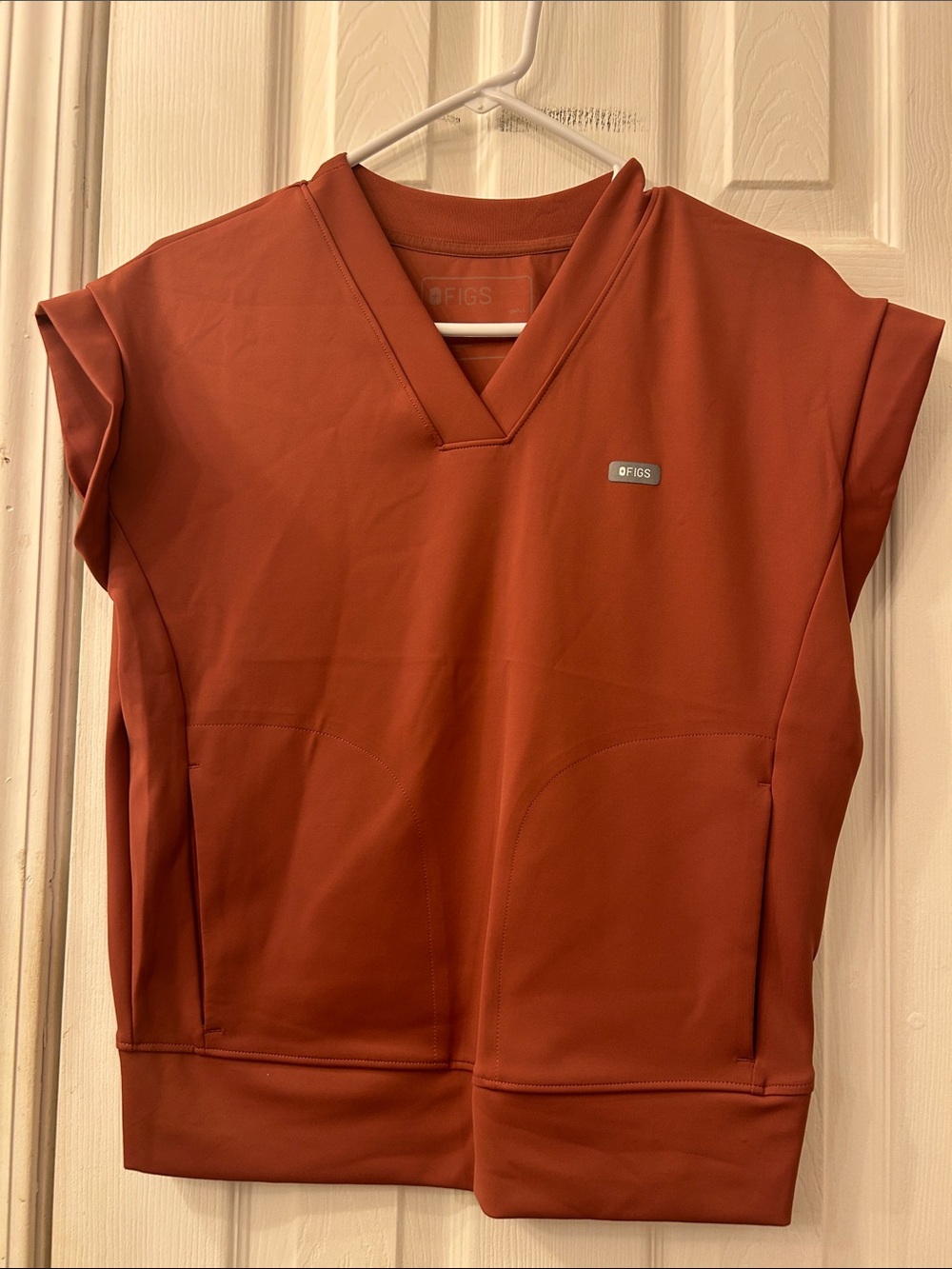 Figs Women's V-Neck Top in Rust Red